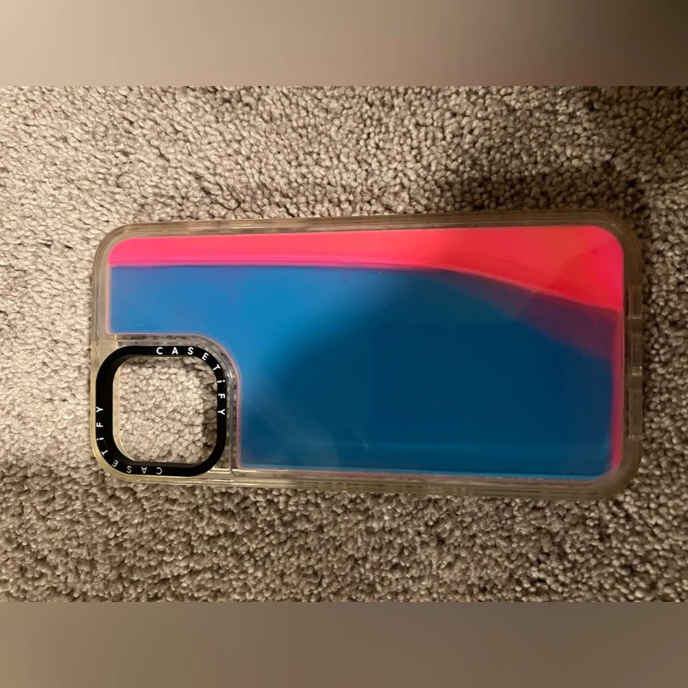 Casetify case - Picture 3 of 4
